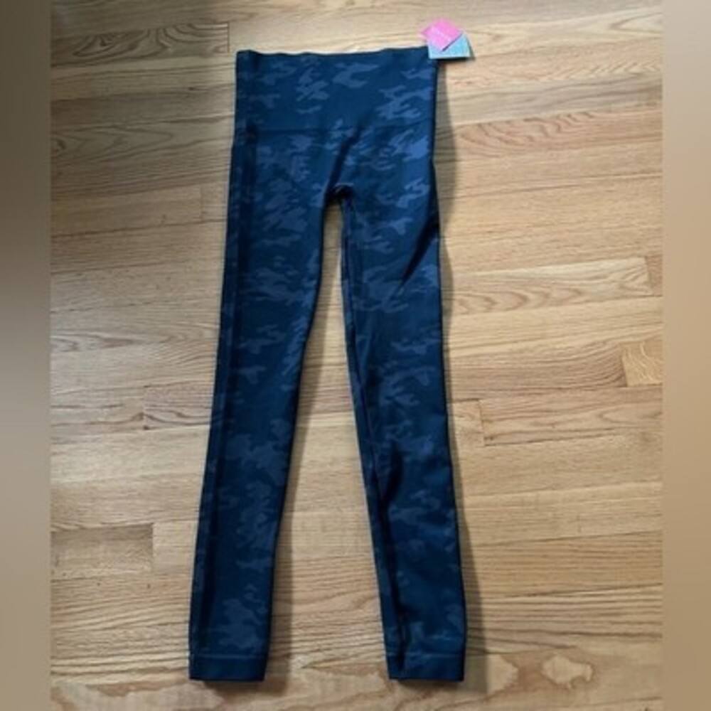 Look At Me Now Seamless Leggings SPANX - Black Camo